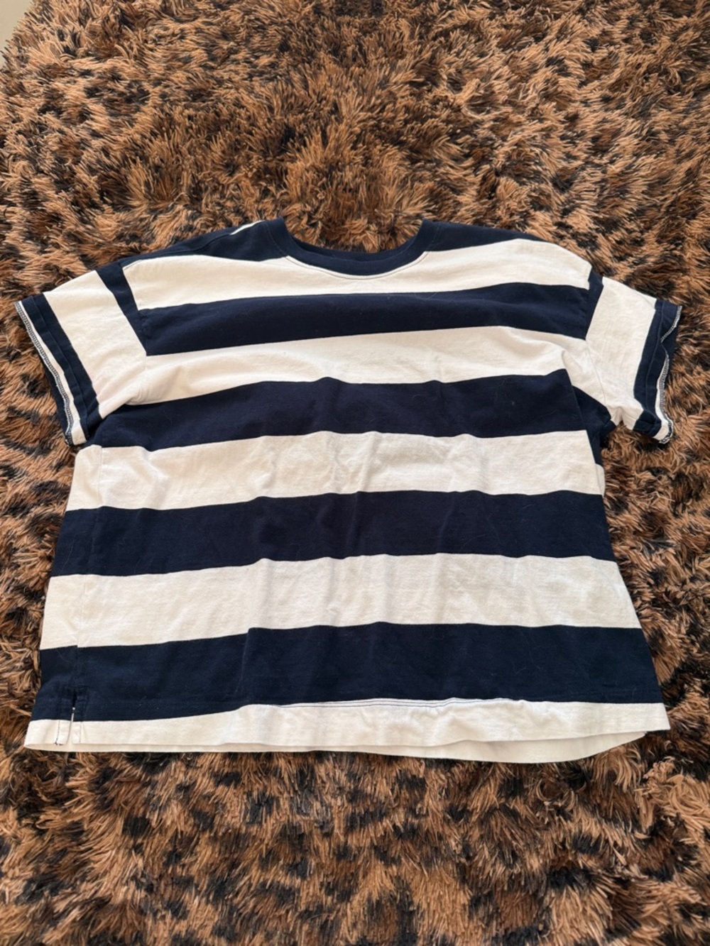 Old Navy Navy & White Wide Stripe Short Sleeve Tee